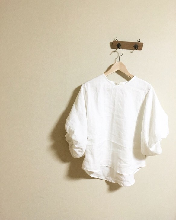 リネン 半袖 バルーンスリーブ ブラウス 13,182円