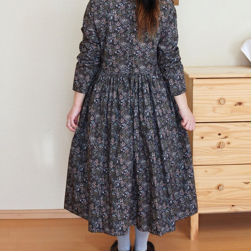 YAECA リバティ ワンピース エルダーベリー