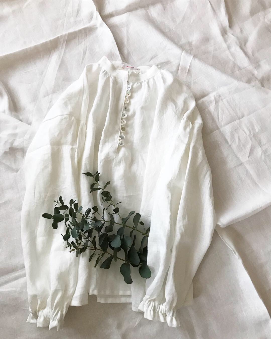 ヘンリーネックシャツ