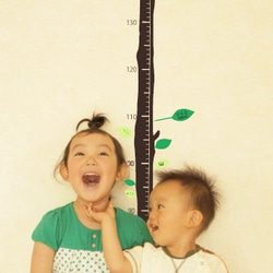 【キッズデザイン賞】一緒に育つ木の身長計　160cm　名入れ　身長計　ウォールステッカー　壁　カッティングシートs113 11枚目の画像