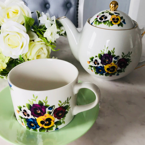 パンジー花柄 食器セット プレート2枚とマグカップ2個 パンジー