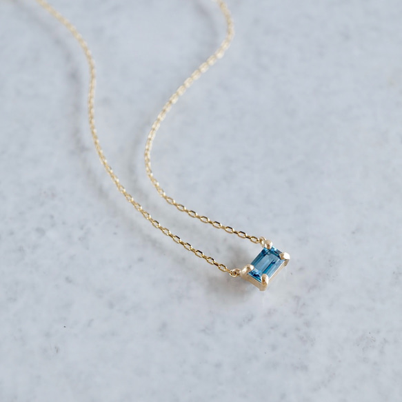 [March] Aquamarine octagon necklace [P086K10YG(AQ)] 1枚目の画像