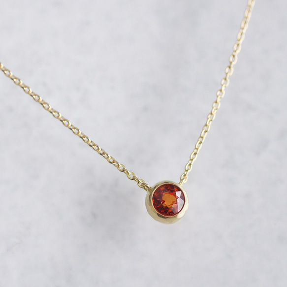 Orange sapphire bezel necklace {P062K18YGOS} 第1張的照片