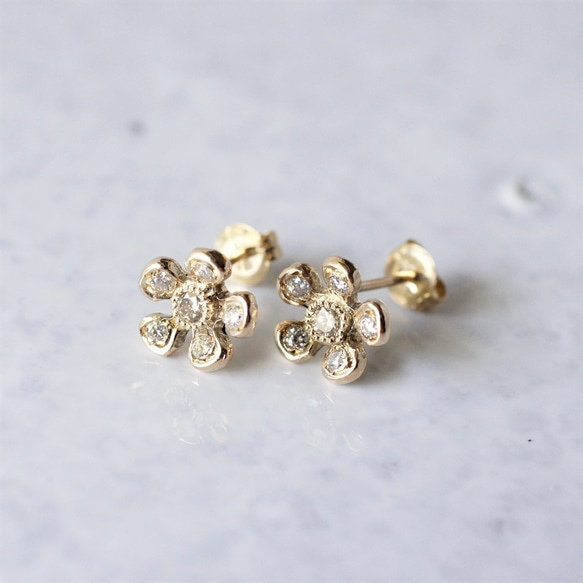 Tiny flower pierce {EP030K10} 第3張的照片