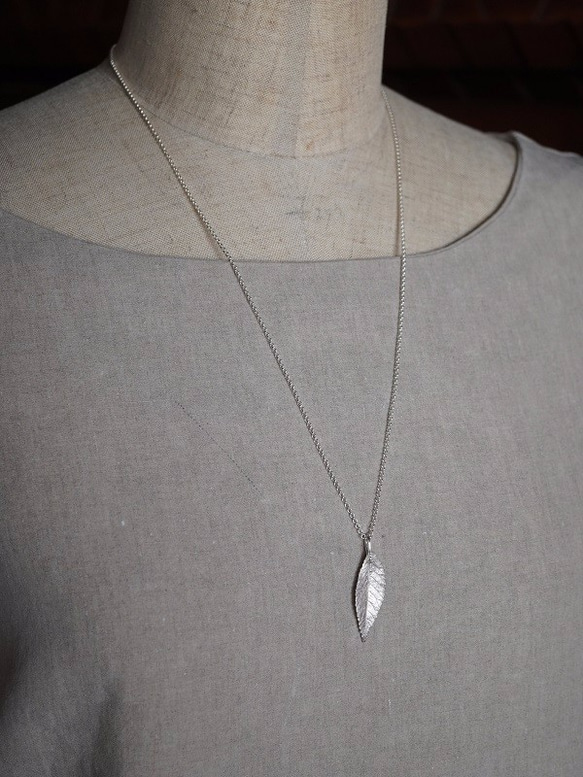 クリスマス限定セット　Elm leaf necklace & Earring 4枚目の画像