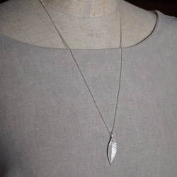 Elm leaf necklace [P078SV（NS)] 第4張的照片