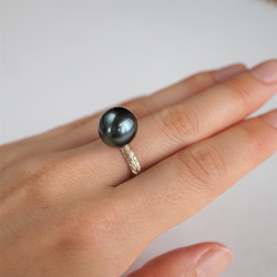 Black pearl & Laurel ring {OP714K10} 第4張的照片