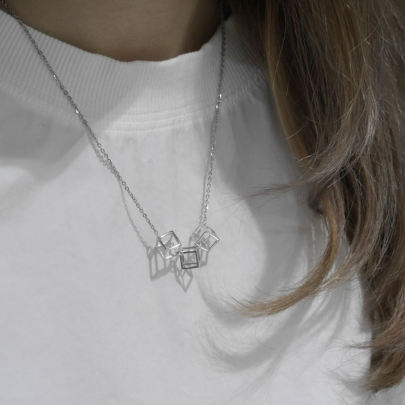 925純銀3D 立方體吊咀橫款頸鏈項鍊 情人節紀念禮物 第2張的照片