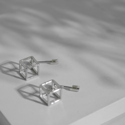 925純銀3D 簡約立方體吊咀有鍊耳環 情人節紀念禮物 可轉耳夾 第5張的照片