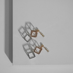18K玫瑰包金 925純銀3D 簡約立方體吊咀拼色耳環 情人節紀念禮物 第3張的照片