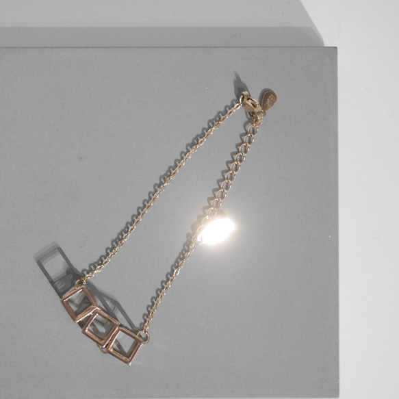 18K玫瑰包金 3D簡約立方體吊咀手鍊手鏈 情人節紀念禮物 第6張的照片