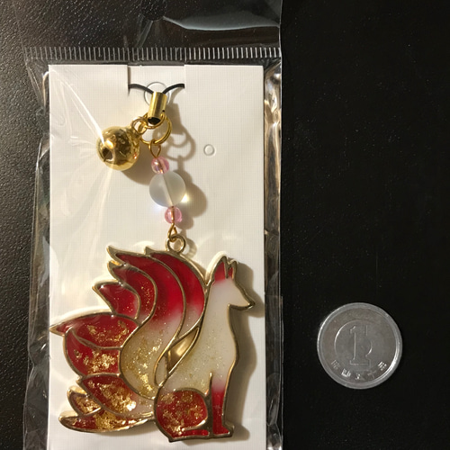 ☆雪傘と白雪キツネ☆　他レジンキーホルダー計4点 1fa64808898658fc128ea31defa5f6