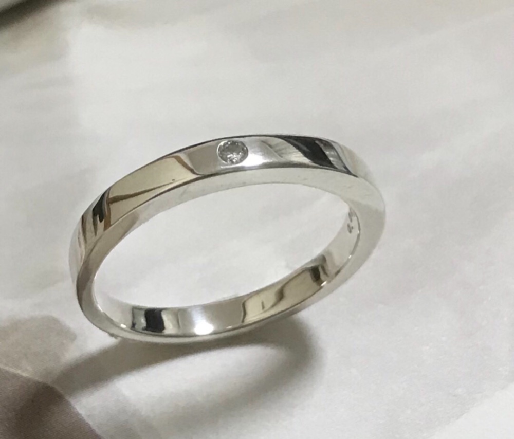 ダイヤモンド・シルバーリング