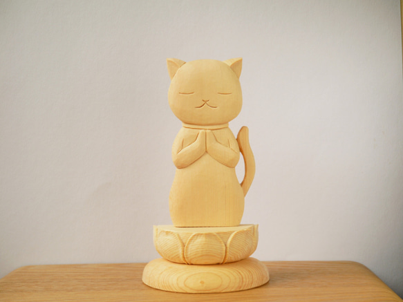 猫のご位牌　ペット用　仏具　位牌　オーダーメイド　木製　木彫り　一点もの　ねこ 1枚目の画像