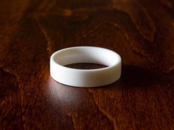 Porcelain ring <たいら> 2枚目の画像