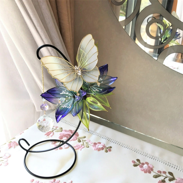 サンキャッチャー♡ハンドメイド「蝶の舞い♡ラブリーバージョン」 サンキャッチャー♡ハンドメイド「蝶の舞い♡ラブリーバージョン」