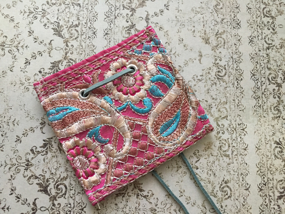 【再販】インド刺繍リボンポニーフック ピンク 5枚目の画像