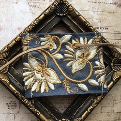 インド刺繍 リボン ポニーフック ラップリボン リボンラップ 花柄×ゴールド 2枚目の画像