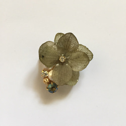 繡球花耳夾和耳環或耳環 2 件套古董綠色 第3張的照片