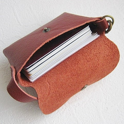 あると便利！本革 バッグに付けるミニポーチ　小物・カードケース　赤茶色 2枚目の画像