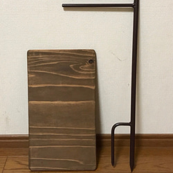 シングルポール サイドテーブル（一枚板） 5枚目の画像