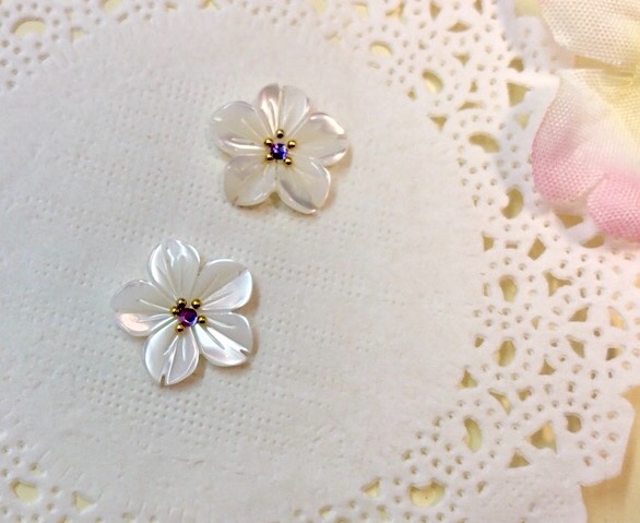 はんなりサクラピアス♪White