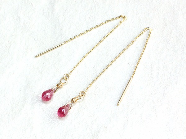 K１０ ルビー チェーンピアス