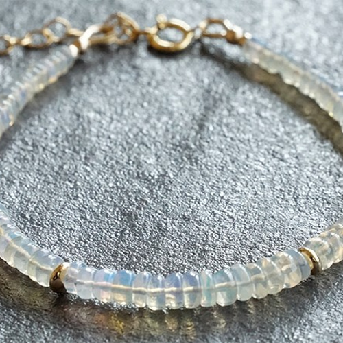 No.2297☆14KGF天然石エチオピアンオパールのブレスレット