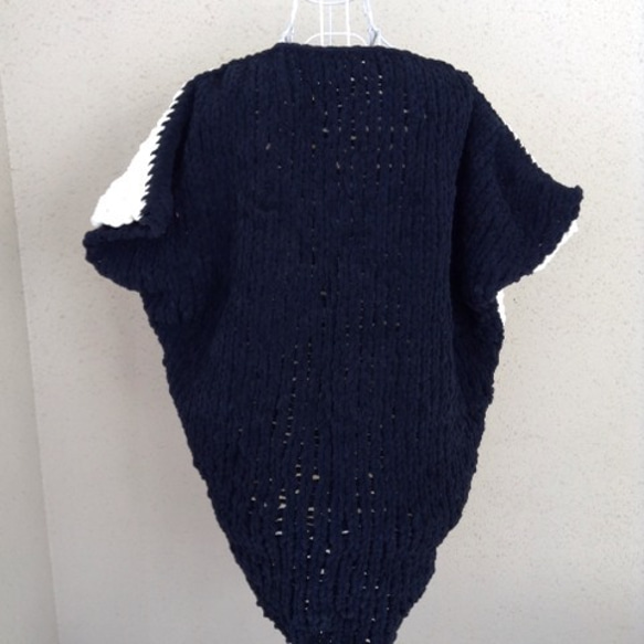 ドルマンスリーブのセーター 2枚目の画像