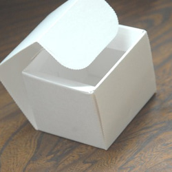シンプル　紙箱　ホワイトBOX　S　5個　ジャム、クッキーなどに 1枚目の画像
