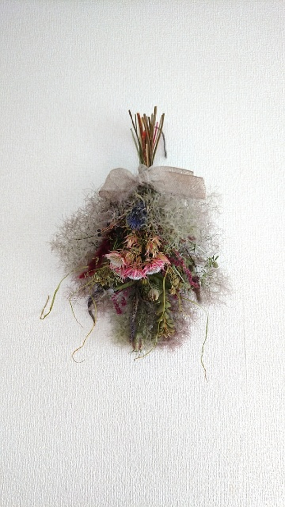 スモークツリーとセルリアのドライフラワースワッグ スワッグ lea pua  