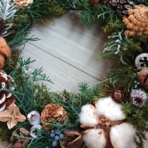 ナチュラルブラウンのクリスマスリース リース lea pua 通販 12744282