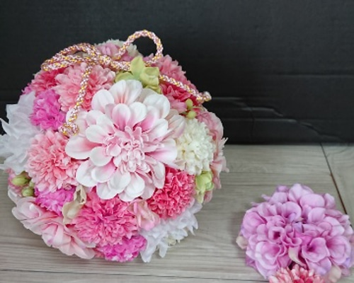 Amazon｜Lulu's ルルズ ＊和装ボールブーケ＊ プリザーブドフラワー