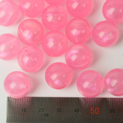 片穴　キャンディーカラービーズ　ピンク　１６ｍｍ　１０個 2枚目の画像
