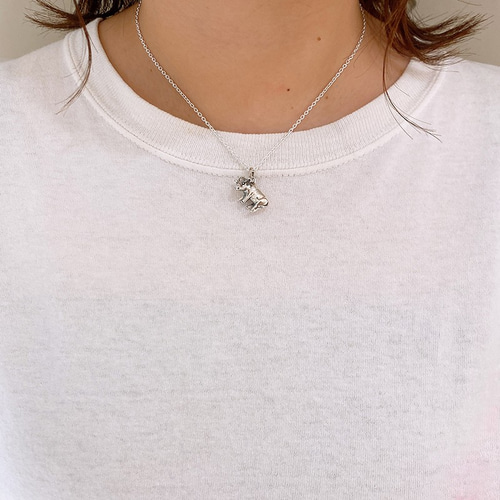 シルバー925 牛 ペンダント 約3.2cm 仔うしペンダント【丑】 シルバーアクセサリー ウシ 牛 動物