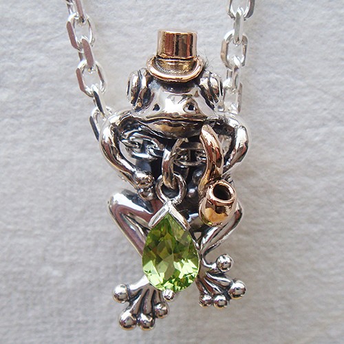 カエル ペンダントヘッド　ヴィンテージ 蛙の王様ペンダント'零八 – 和銀