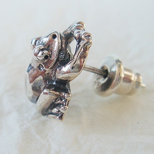 蛙ピアス-カエルピアス かえるシリーズ silver925 福岡オリジナルシルバーアクセアリー「和銀」  商品詳細｜和銀（わぎん）福岡のシルバーアクセサリー・ジュエリーショップ通販