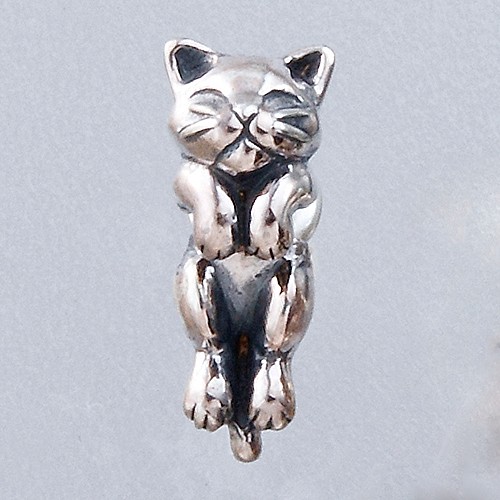 仔猫（ネコ）ピアス シルバーアクセサリー ねこ ネコ 動物