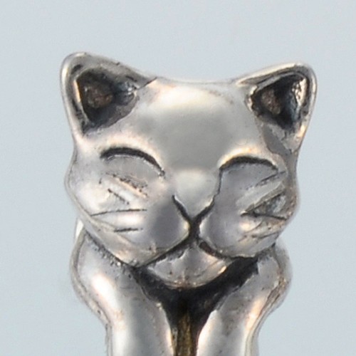 仔猫（ネコ）ピアス シルバーアクセサリー ねこ ネコ 動物