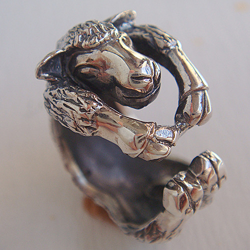 ひつじ(羊)リング【未】 シルバーアクセサリー ヒツジ 動物 ひつじ(羊)リング【未】 シルバーアクセサリー ヒツジ 動物
