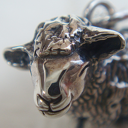 ひつじ（羊）ペンダント【未】 シルバーアクセサリー 動物 アニマル