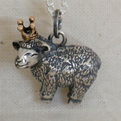 ひつじ（羊）の王様ペンダント【未】 シルバーアクセサリー×K18