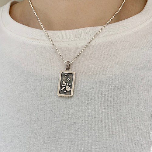 金魚柄ペンダント 四季シリーズ【夏】シルバーアクセサリー 和物