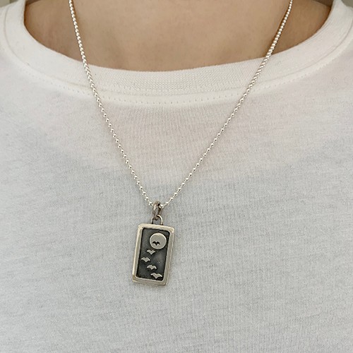 【海】レアペンダント　銀製ペンダント　3点セット　アクセサリー　時代品 楽天市場】【バルト海の琥珀】1点ものアンティークデザイン