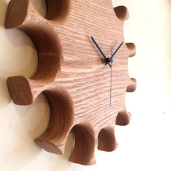 掛け時計　”hana”　タモ無垢材　＜受注製作＞ 2枚目の画像