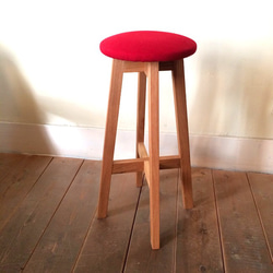 Cornerless Stool 角のないスツール Cornerless Stool 角のないスツール