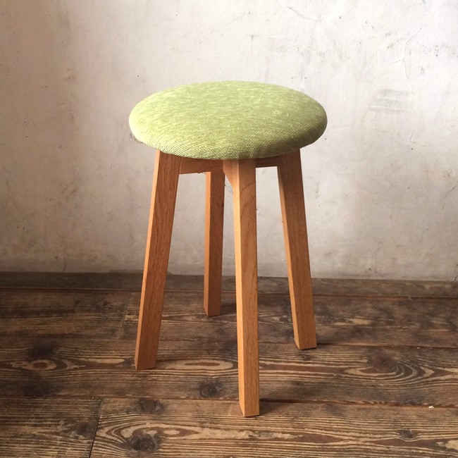 ボタンスツール　Low　オークの丸椅子