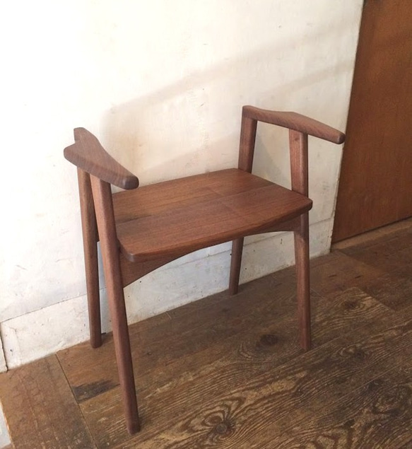 玄関スツール「リリー」ウォールナット板座　※受注製作 