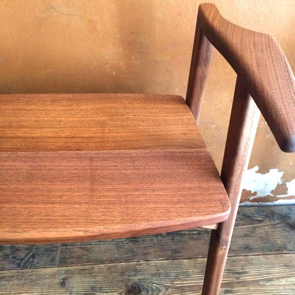 玄関スツール「リリー」ウォールナット板座　※受注製作 