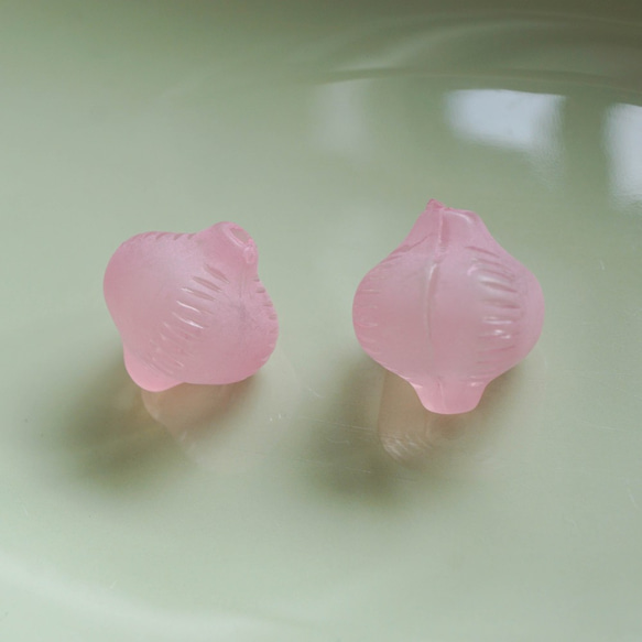 Lantern Pink Beads (4pcs) 2枚目の画像